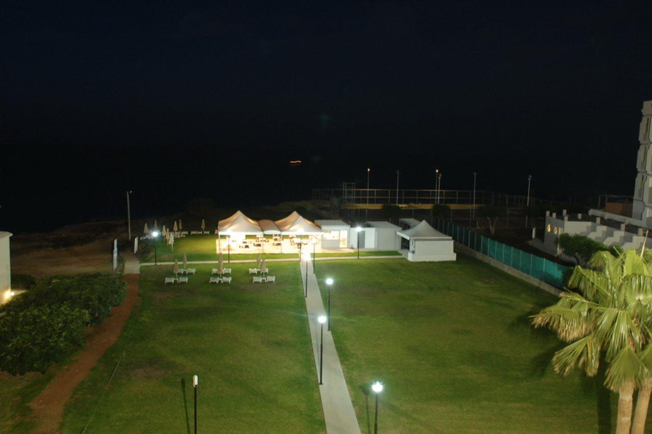 Penelope Beach Hotel Pernera Exterior photo