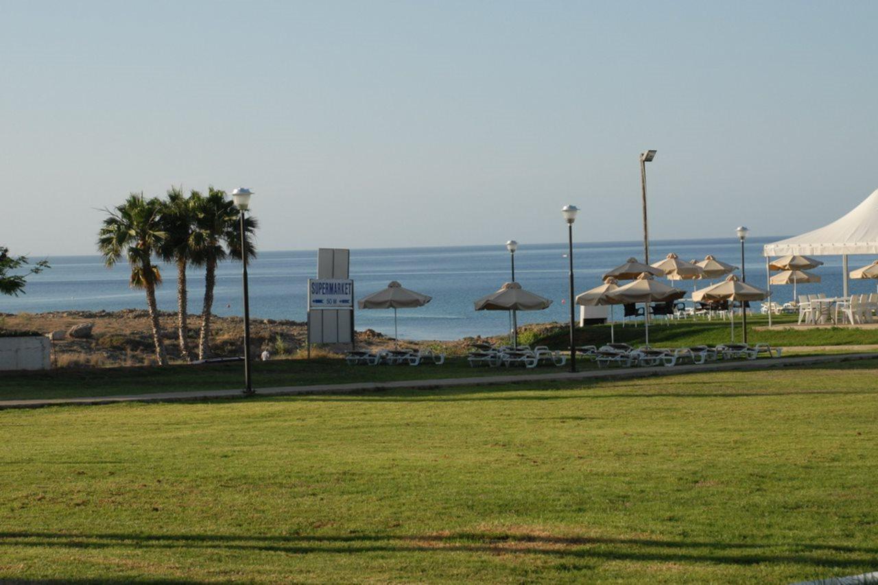 Penelope Beach Hotel Pernera Exterior photo